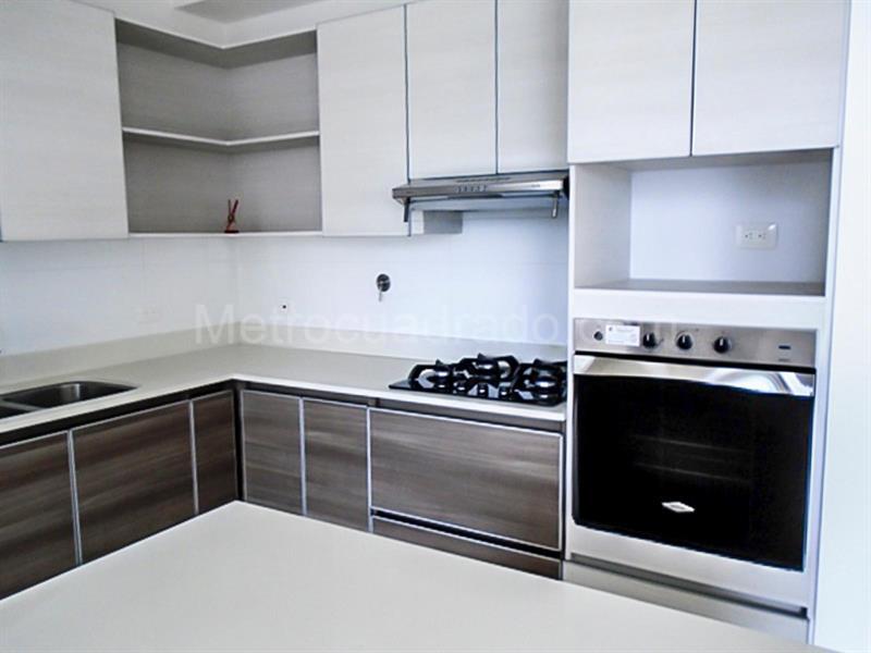 Elegant 2BR Apartment with Jacuzzi in El Poblado - 2