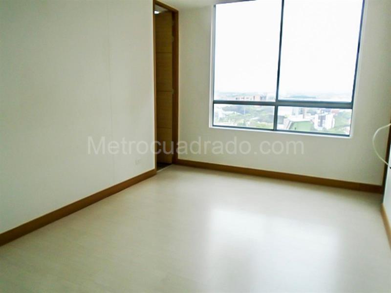 Elegant 2BR Apartment with Jacuzzi in El Poblado - 5