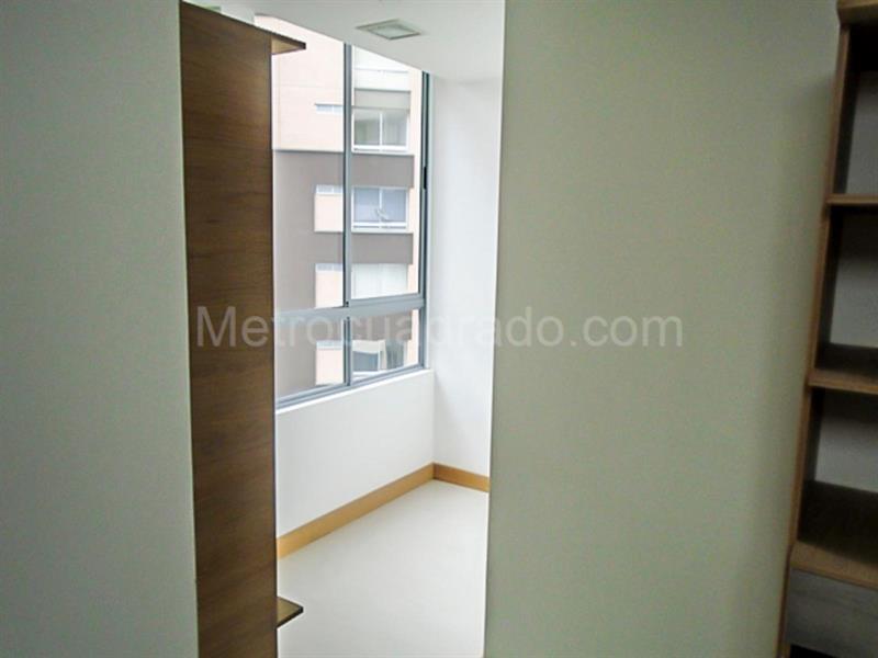 Elegant 2BR Apartment with Jacuzzi in El Poblado - 6