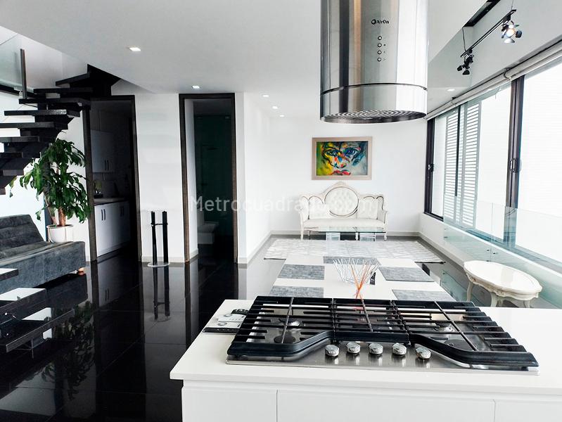 Furnished 2BR Apartment in Quiet Area of El Poblado - 3