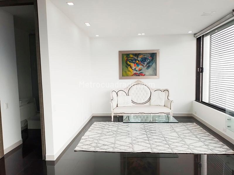 Furnished 2BR Apartment in Quiet Area of El Poblado - 4