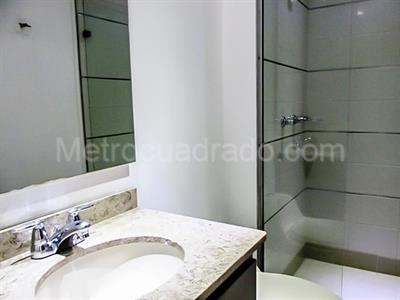 Apartamento en venta en El Poblado, Medellín · foto 12 de 16