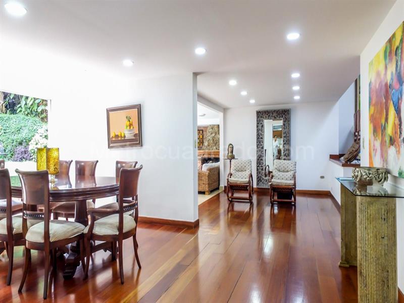 Independent House for Mixed Use in Poblado - 4