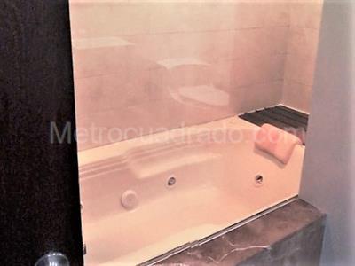 Apartamento en venta en El Poblado, Medellín · foto 13 de 20