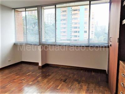Apartamento en venta en El Poblado, Medellín · foto 7 de 20