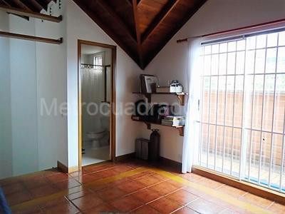Casa de 4 alcobas en venta en El Poblado, Medellín, 150 m² · foto 11 de 19