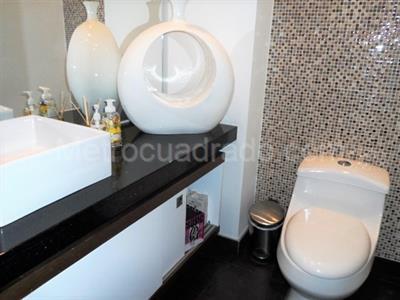 Apartamento en venta en El Poblado, Medellín · foto 11 de 19