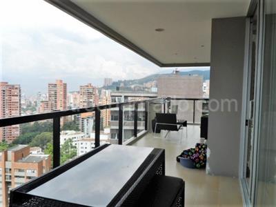 Apartamento en venta en El Poblado, Medellín · foto 14 de 19