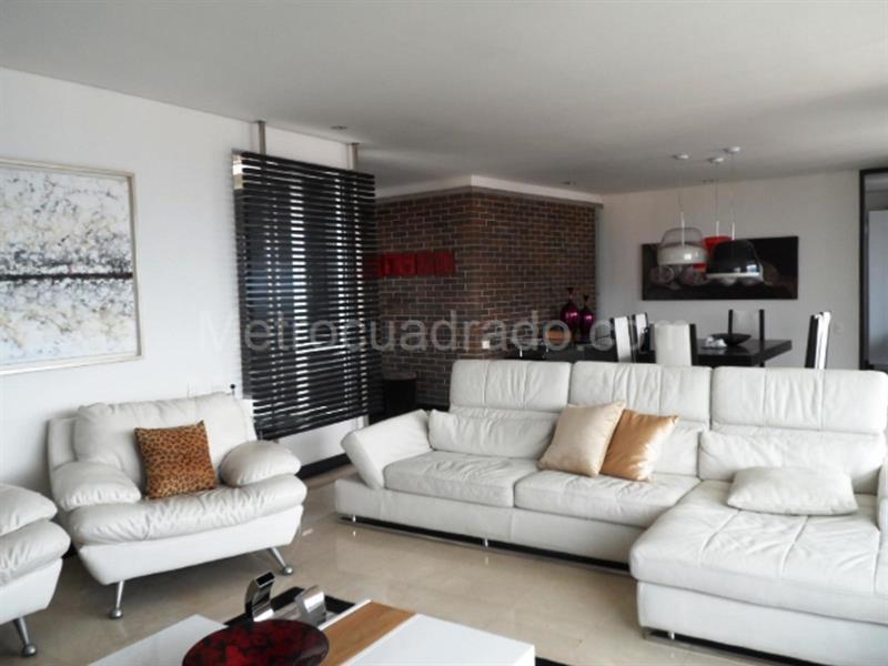 Apartamento Amplio de 3 Alcobas en El Poblado (Parra) - 3