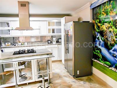 Casa de 4 alcobas en venta en Loma Del Escobero, Envigado, 700 m² · foto 5 de 20