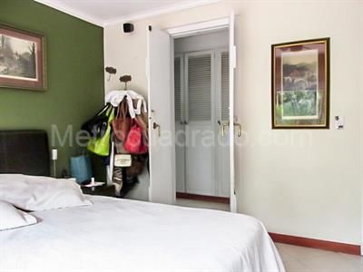 Apartamento en venta en El Poblado, Medellín · foto 11 de 16