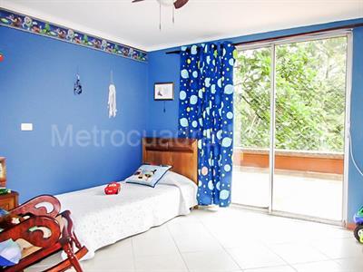 Apartamento en venta en El Poblado, Medellín · foto 7 de 16