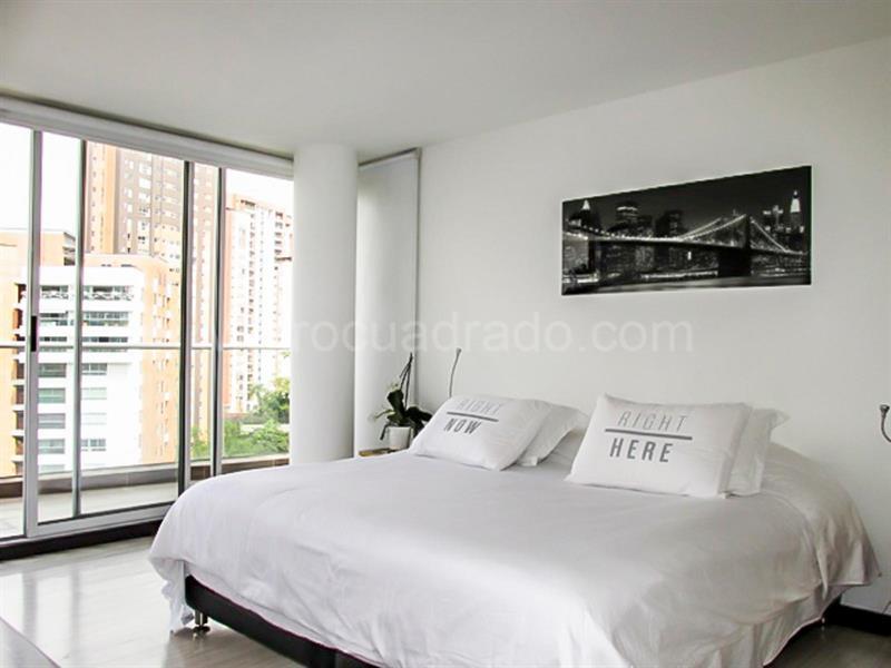 2BR Duplex Apartment for Rent & Sale in El Poblado with Terrace & BBQ - 8