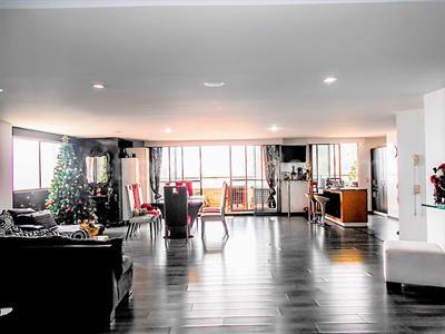Apartamento de 3 alcobas en venta en Aves Marias, Sabaneta, 260 m² · foto 2 de 20