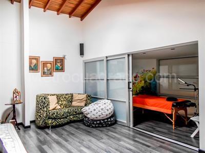 Apartamento de 3 alcobas en venta en Aves Marias, Sabaneta, 260 m² · foto 8 de 20