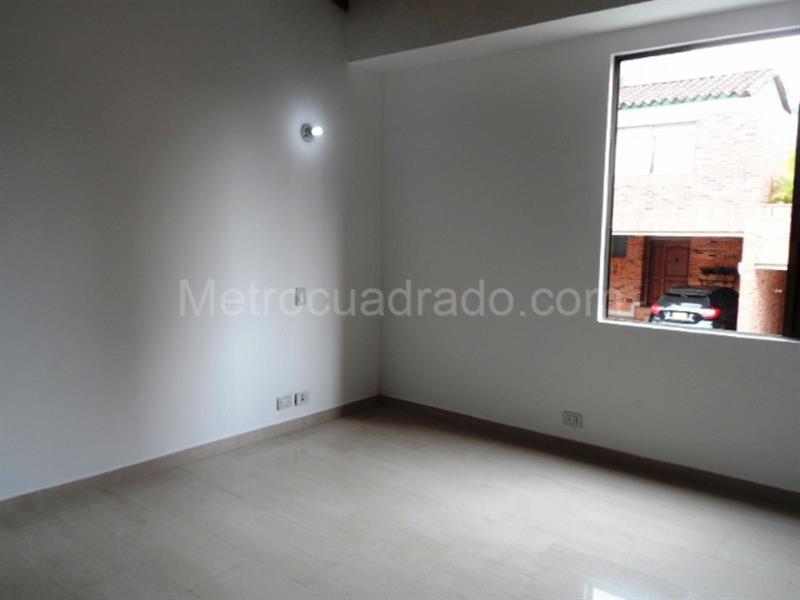 Beautiful 3BR House in El Poblado - 9