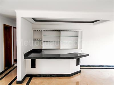 Apartamento de 4 alcobas en venta en El Diamante No. 2, Medellín, 342 m² · foto 6 de 19
