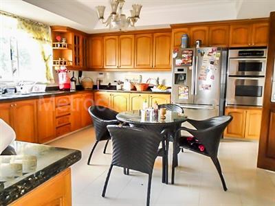 Casa de 5 alcobas en venta en El Poblado, Medellín, 450 m² · foto 4 de 20
