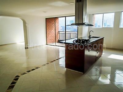 Apartamento en venta en Jardines, Envigado · foto 2 de 19