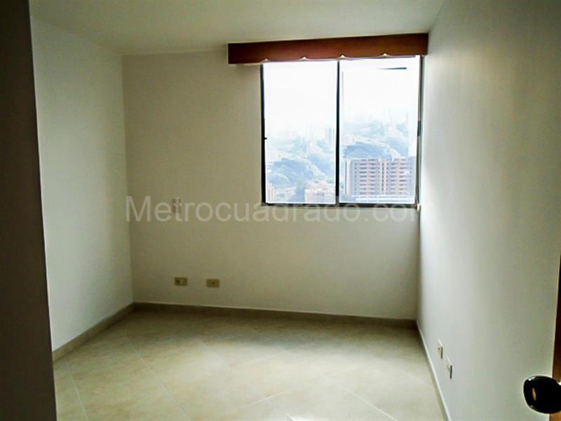 4BR Apartment in Jardines (200 m²) - 5