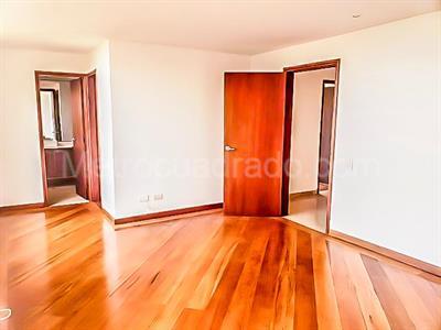 Apartamento en venta en El Poblado, Medellín · foto 15 de 20
