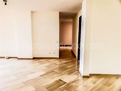 Apartamento en venta en El Poblado, Medellín · foto 5 de 20