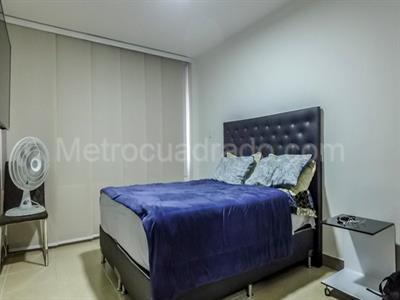 Apartamento de 3 alcobas en venta en El Tesoro, Medellín, 147 m² · foto 12 de 17