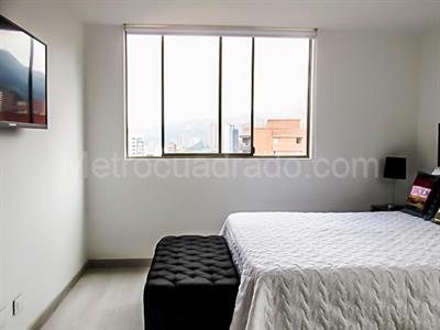 Apartamento en venta en El Poblado, Medellín · foto 11 de 19