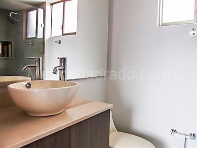 Apartamento en venta en El Poblado, Medellín · foto 13 de 19