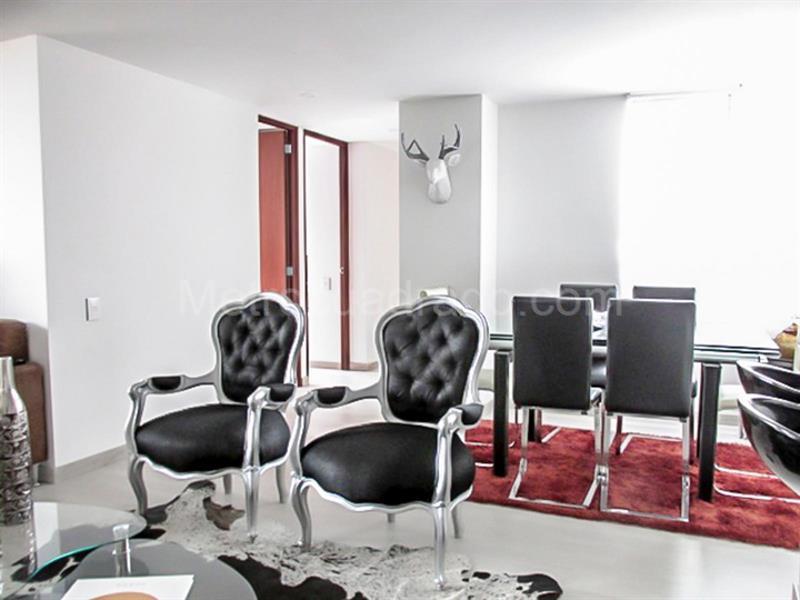 Spacious 3BR Apartment in El Poblado - 2