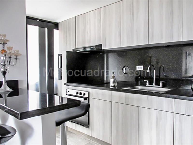 Spacious 3BR Apartment in El Poblado - 5