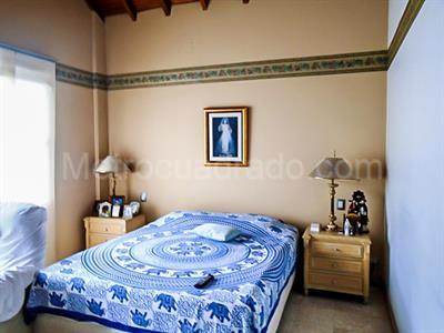 Casa de 4 alcobas en venta en El Poblado, Medellín, 264 m² · foto 11 de 19