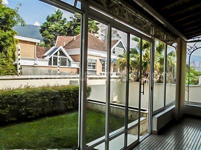 Casa de 4 alcobas en venta en El Poblado, Medellín, 264 m² · foto 14 de 19