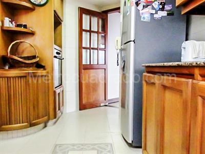 Apartamento en venta en El Poblado, Medellín · foto 4 de 15