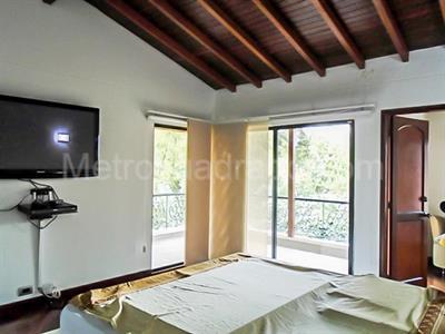 Casa en arriendo en El Poblado, Medellín · foto 10 de 20