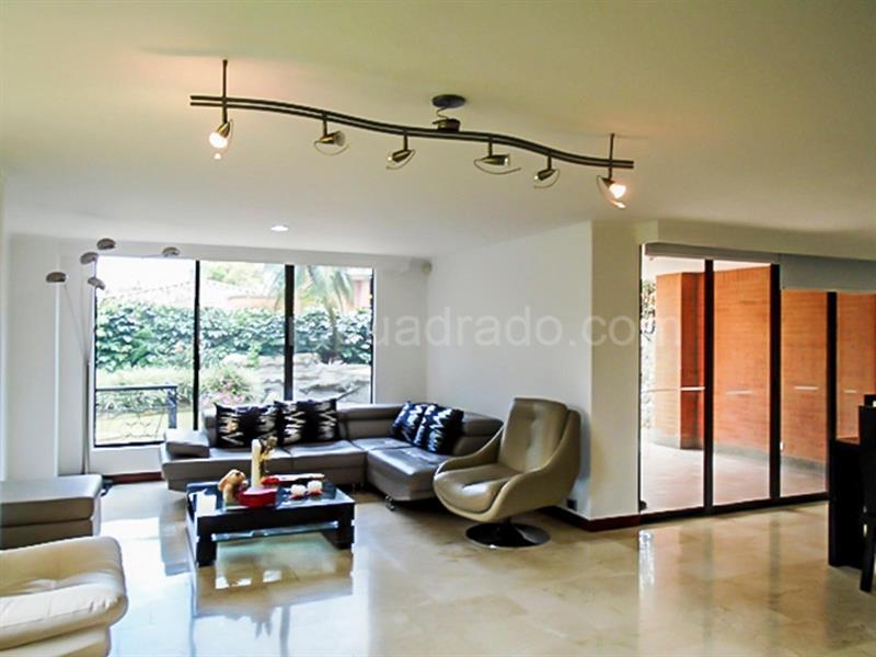 Casa – Medellín, Altos del Poblado, El Poblado - Vista 3