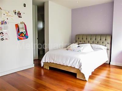 Apartamento en venta en El Poblado, Medellín · foto 10 de 19