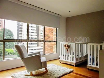 Apartamento en venta en El Poblado, Medellín · foto 12 de 19