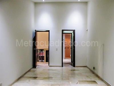 Casa de 5 alcobas en venta en El Poblado, Medellín, 430 m² · foto 10 de 20