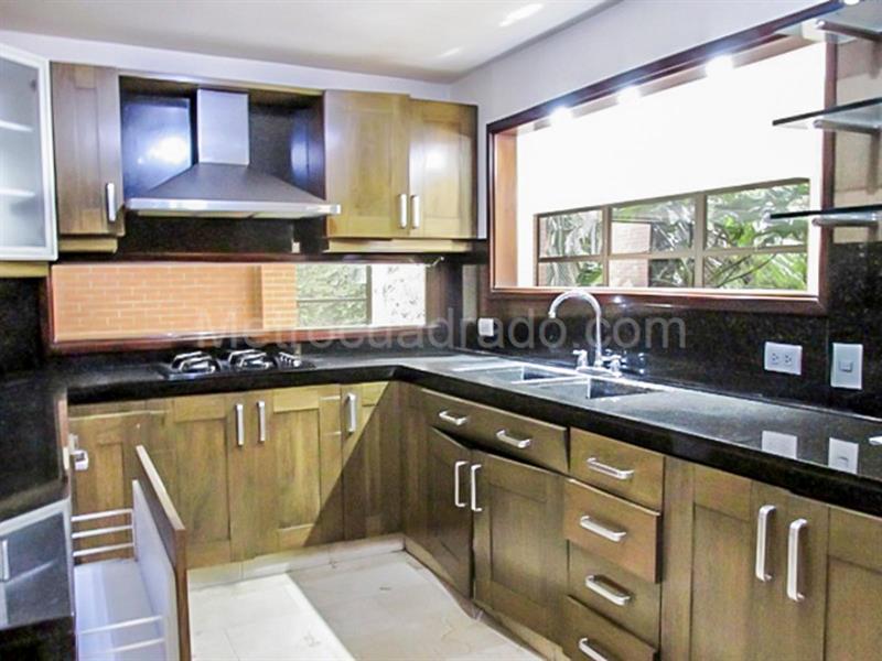 Casa – Medellín, Los Balsos Numero 2, El Poblado - Más