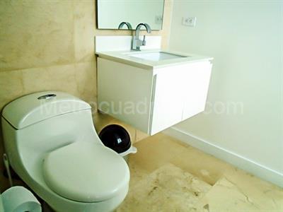 Apartamento en venta en El Poblado, Medellín · foto 14 de 16