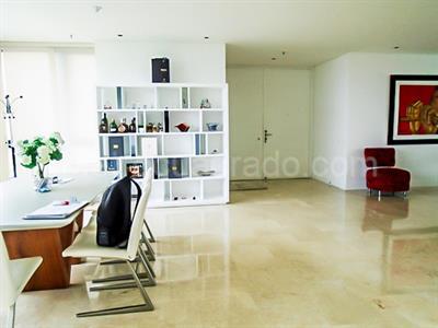 Apartamento en venta en El Poblado, Medellín · foto 4 de 16
