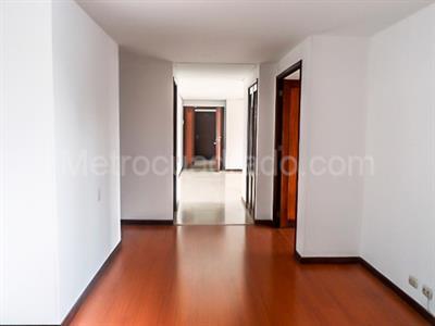Apartamento en arriendo en El Poblado, Medellín · foto 9 de 20