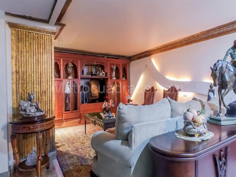 Casa Elegante de 4 Alcobas con Acabados de Lujo en El Poblado - 5