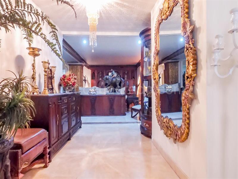 Casa Elegante de 4 Alcobas con Acabados de Lujo en El Poblado - 7