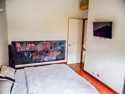 Casa de 4 alcobas en venta en Los Benedictinos, Envigado, 397 m² · foto 13 de 20