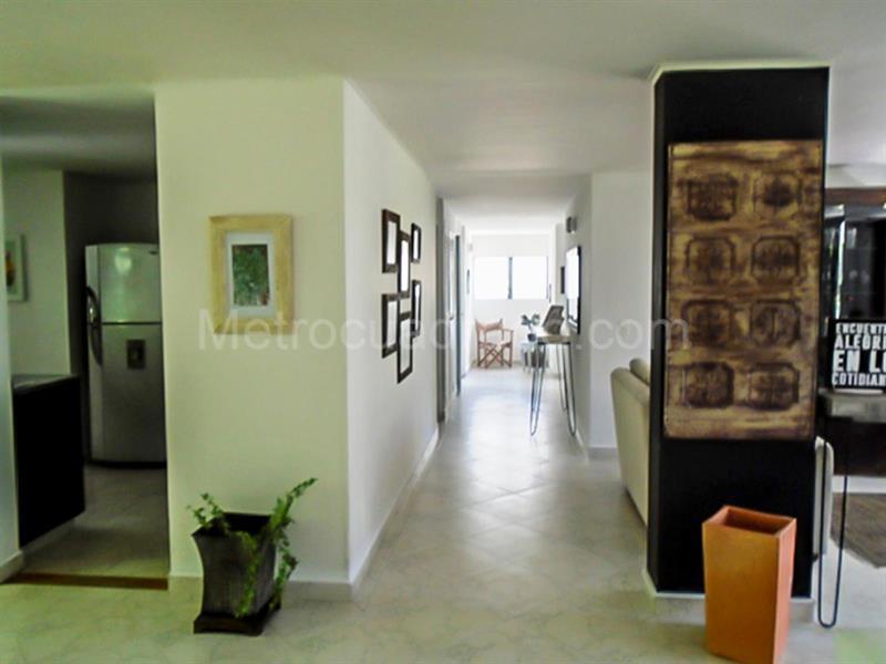 Apartamento Amplio de 3 Alcobas en El Poblado - 6