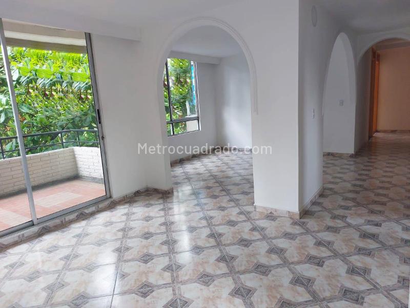 Spacious 3BR Apartment for Rent in Patio Bonito - 2