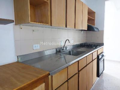 Apartamento en venta en El Poblado, Medellín · foto 9 de 17