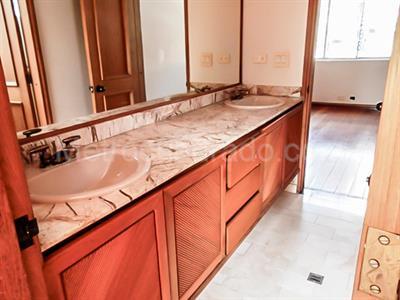 Casa de 4 alcobas en venta en El Poblado, Medellín, 354 m² · foto 17 de 20